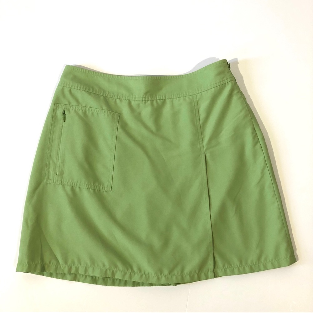 IZOD x-tra Dry Green Skort
